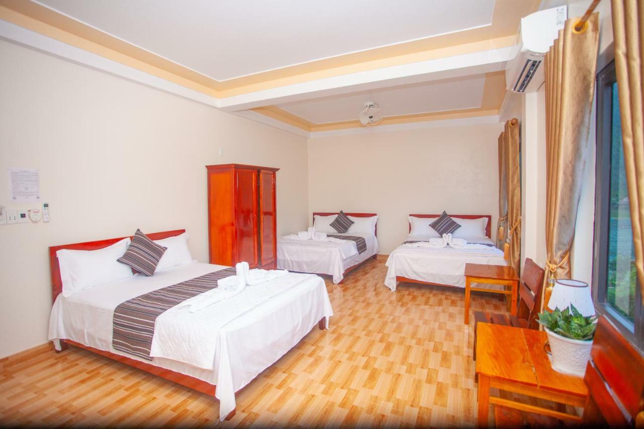 Applebee'S Homestay Phong Nha Exterior photo